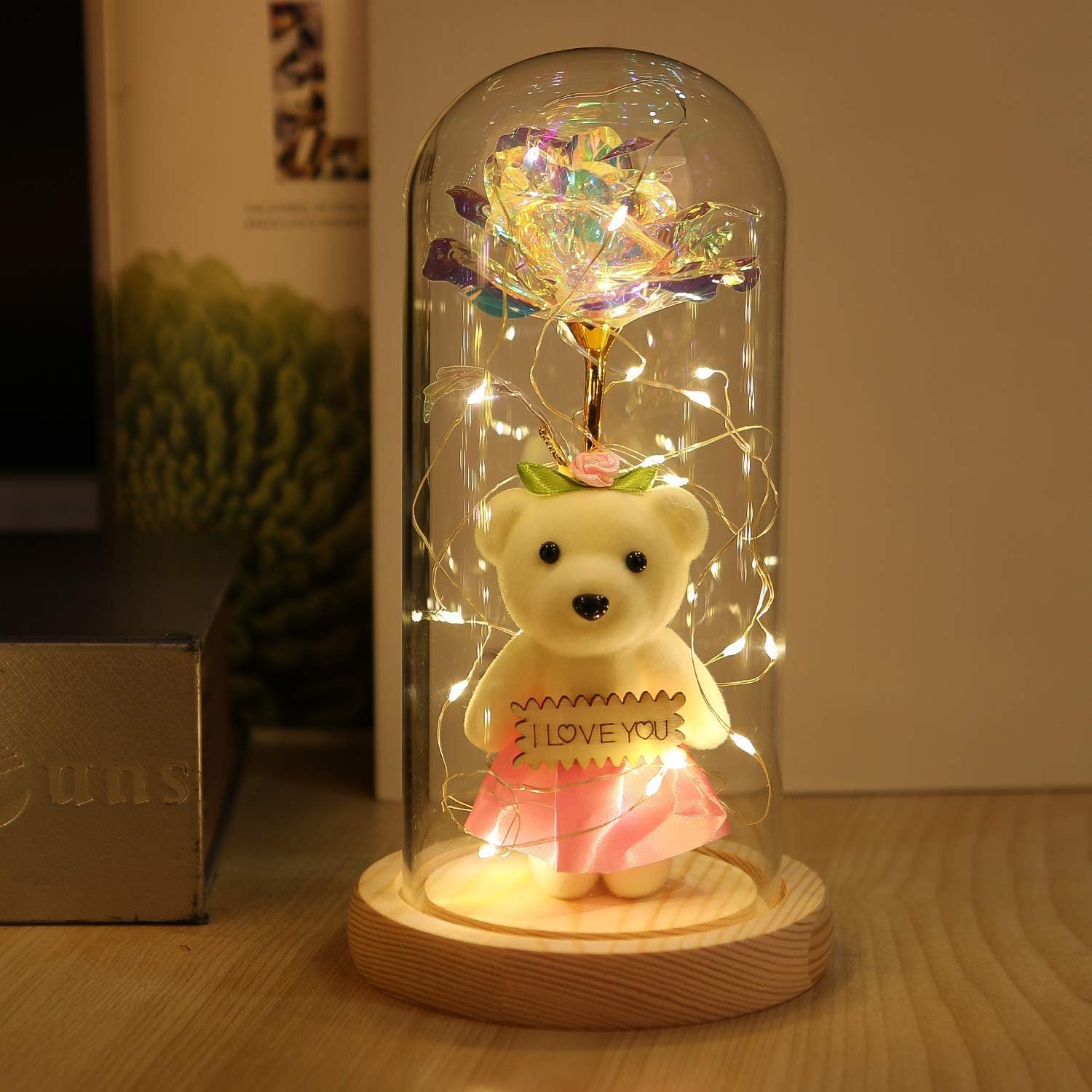 Crystal rose with teddy
